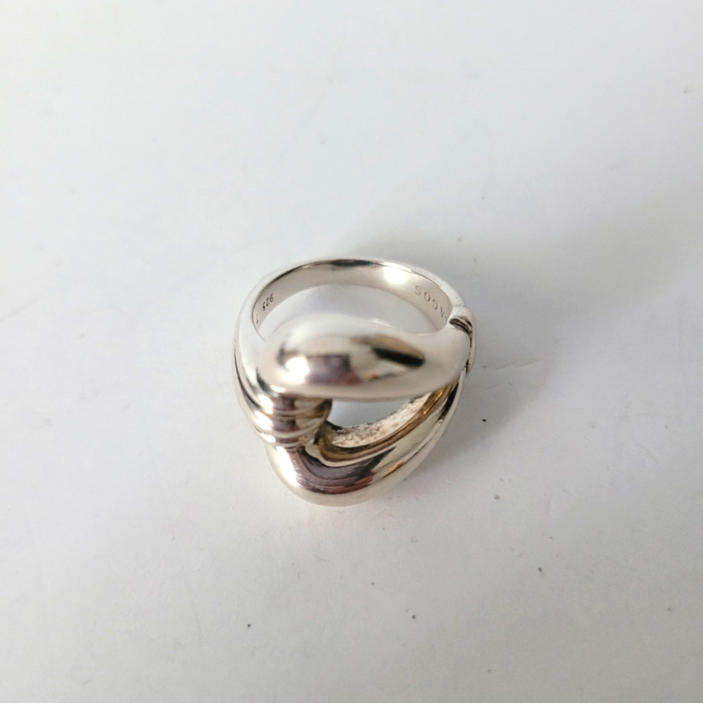 LAGOS Sterling Silver Looped Knot Ring 8